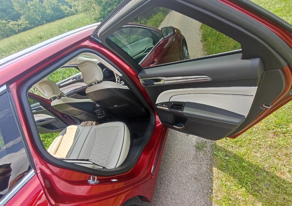Ford Mondeo cena 85900 przebieg: 161000, rok produkcji 2018 z Korsze małe 436